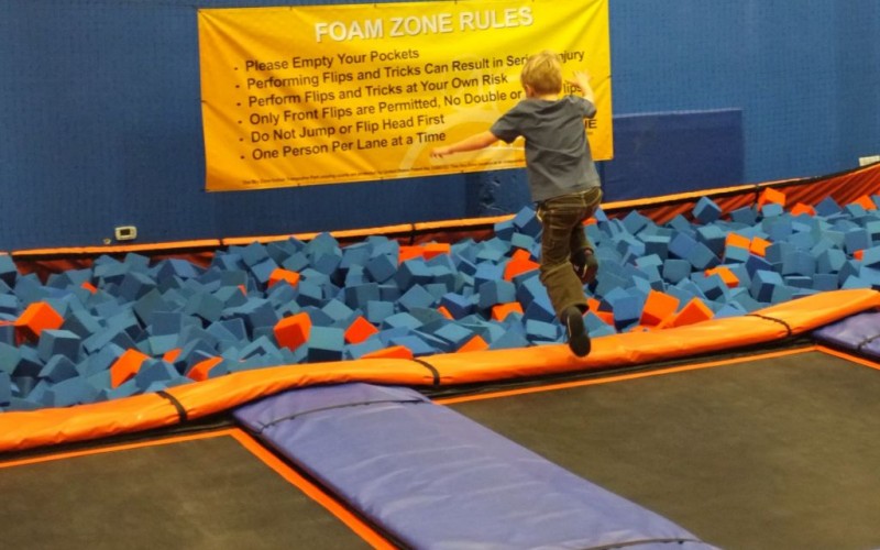 3 Sky Zone Trampoline Park © Nabeel Hyatt | Flickr