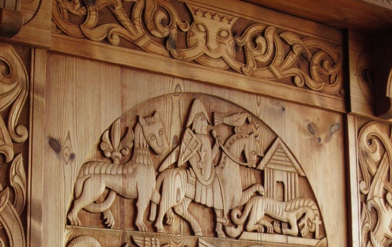 Woodcarving and Architecture by Ivar Hoyvik in the Kviknes Hotel, Balestrand, Norway © Bosc d'Anjou | Flickr