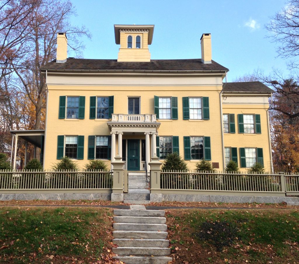 Trazee Travel | Top 5: Literary Destinations in New England - Trazee Travel