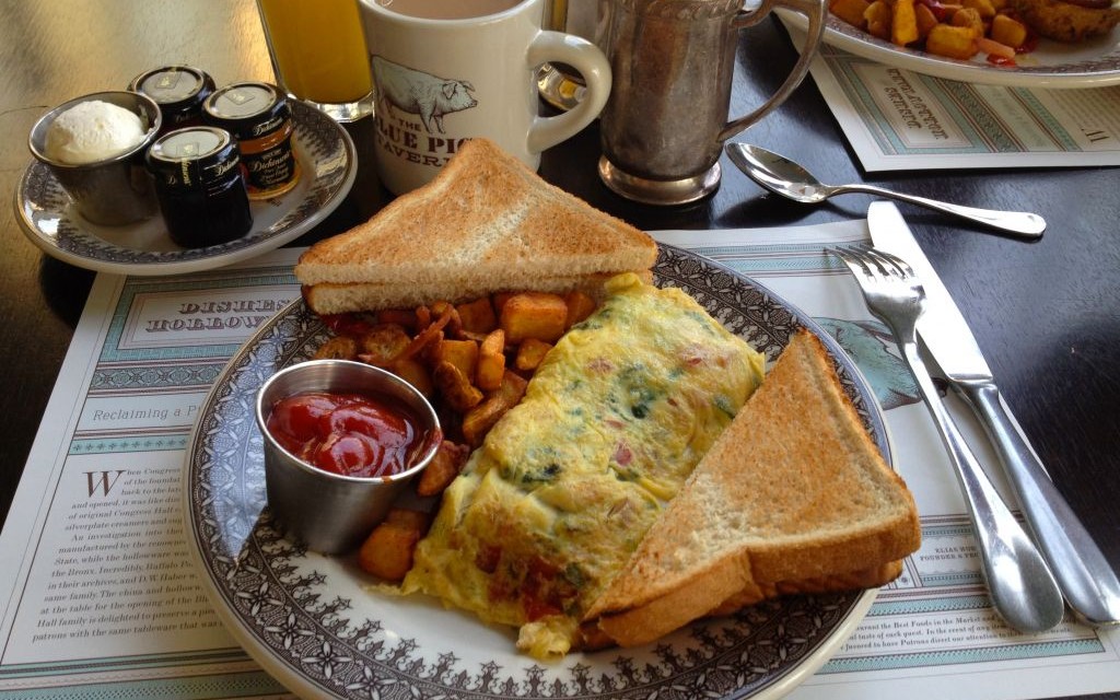 Blue Pig Tavern, Cape May, New Jersey © Kathryn Yengel | Flickr