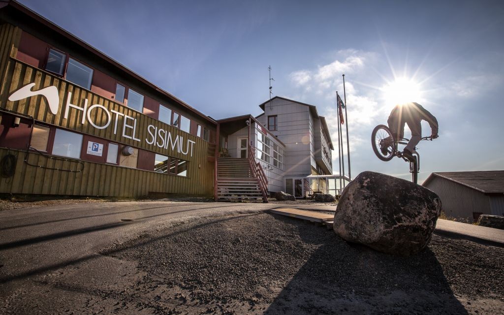 Hotel Sisimiut, Greenland © Greenland Travel | Flickr