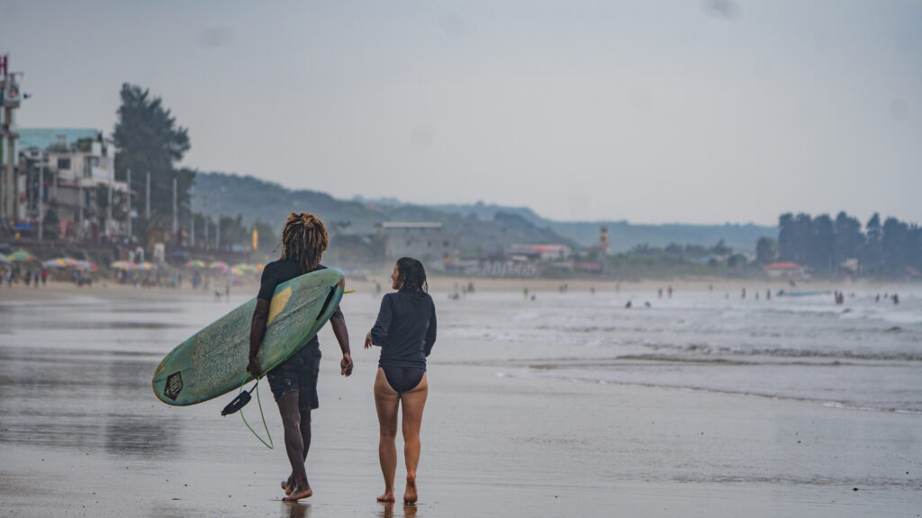 surfers